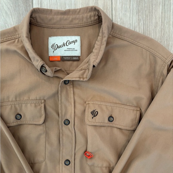 Duck Camp - Large Midweight Button Down - Picture 2 of 3